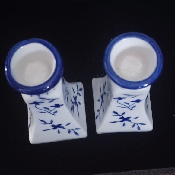 Pair of Vintage Cobalt Blue & White 5" Vases - Picture 4 of 5
